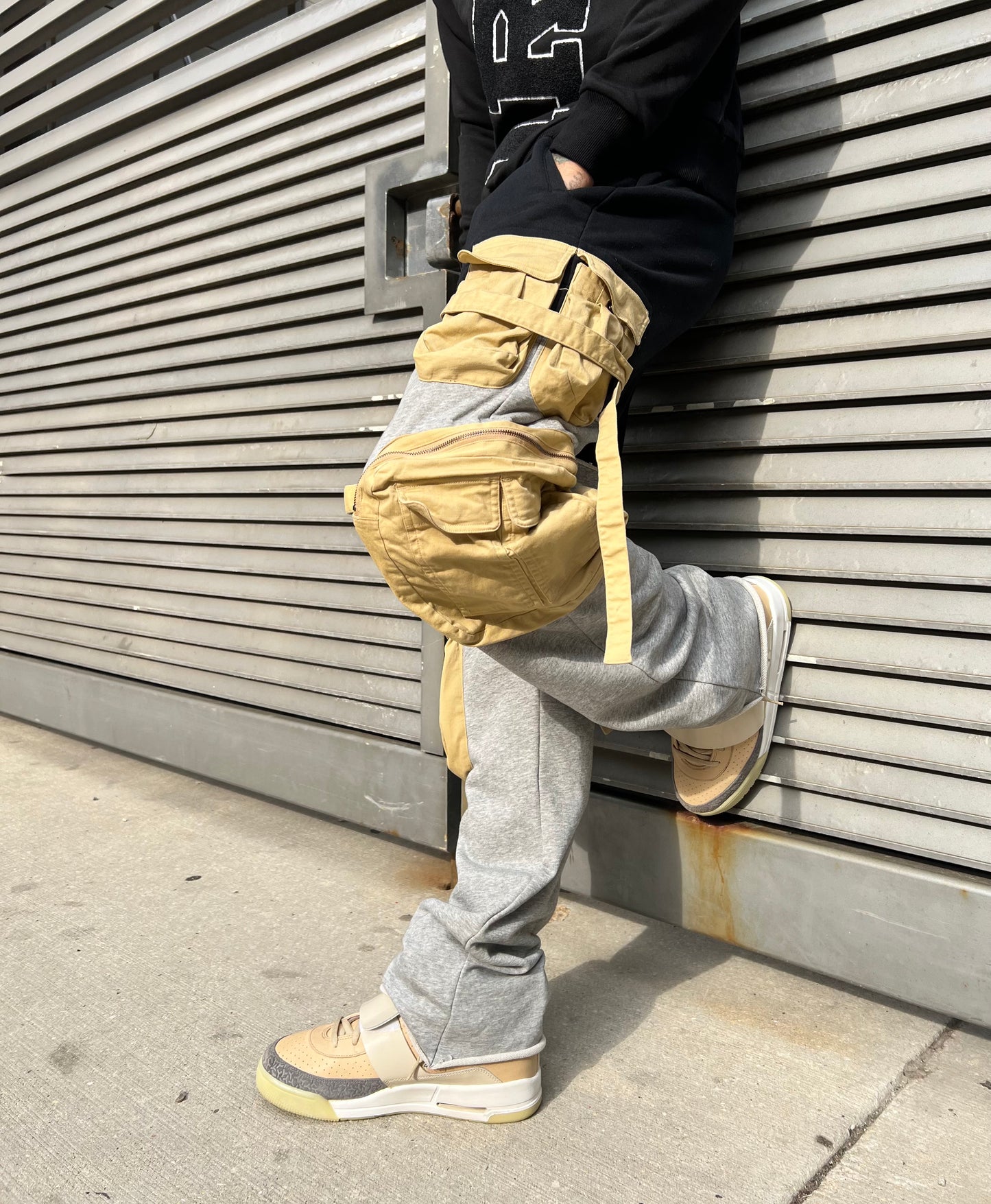 Iridium 77 Cargo Joggers